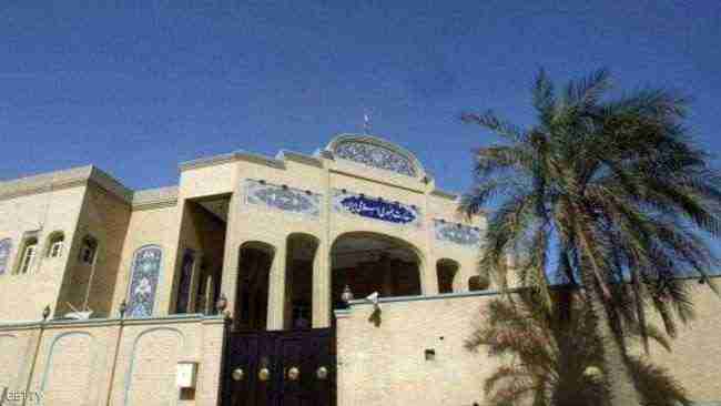 الكويت تغلق الملحقية الثقافية والمكتب العسكري الايراني وتقلص عدد الدبلوماسيين