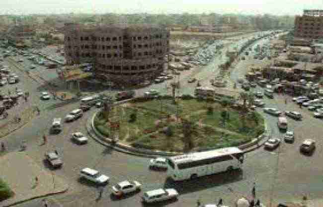 عدن .. مجهولون يطلقون قذيفة هاون تسقط وسط جولة القاهرة بالشيخ عثمان