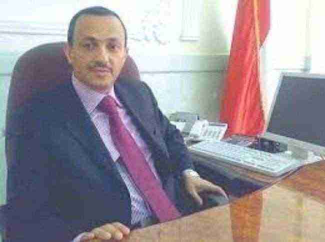 من هو نبيل الفقية وزير الخدمة المدنية الجديد؟