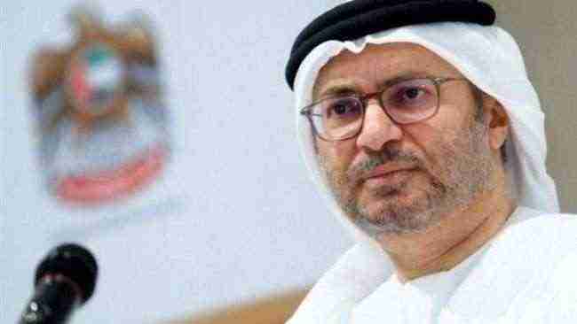 قرقاش: الحوثيون يسرقون المعونات الانسانية المقدمة من التحالف