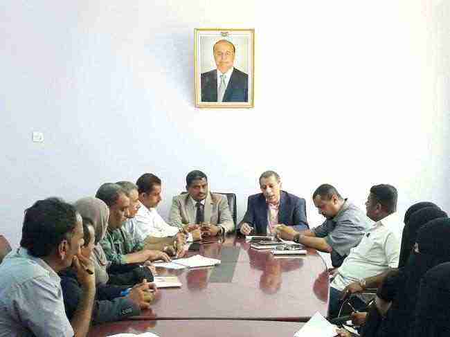 الاشول يؤكد سعي الوزارة تطوير العملية التعليمية بالمعاهد الفنية في لحج