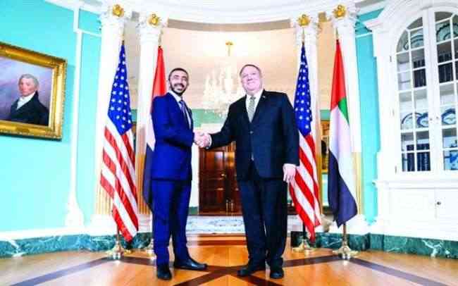 بن زايد، و بومبيو يبحثان مكافحة التطرف وحل النزاع في اليمن