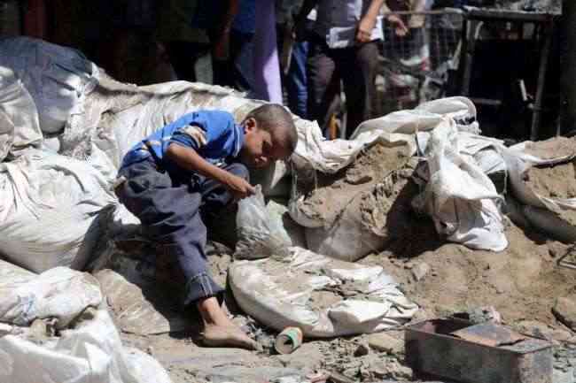 "العرب " اللندنية : الحوثيون يستغلون الاتفاق بين الفرقاء في تعز بقصفها