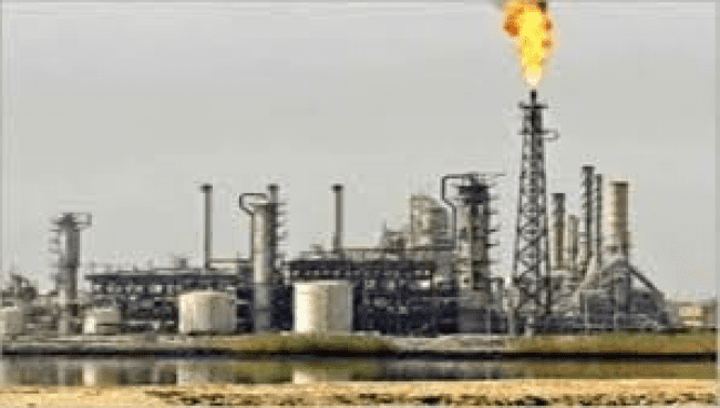 مصافي عدن تعلن عن إنزال مناقصة عامة لشراء ديزل لمحطات الكهرباء