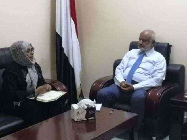 مناقشة اوضاع القطاع الصحي في الحديدة