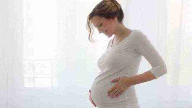 انتشار مخيف لظاهرة الأمهات العازبات يؤرق الحكومة ويثير الجدل في المجتمع