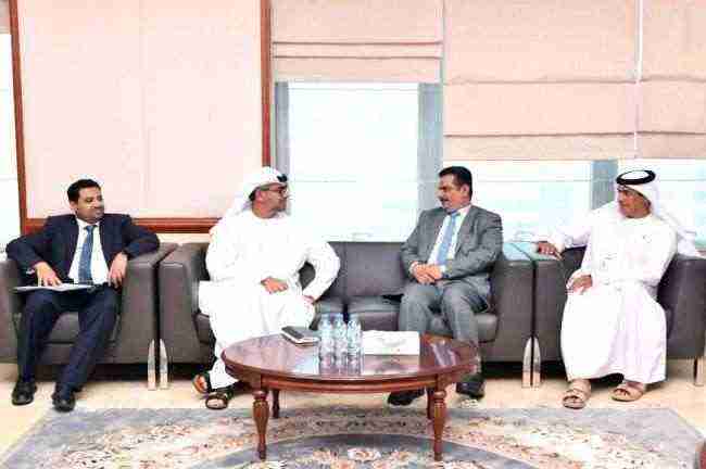 الوزير العناني يناقش مع مؤسسة ابوظبي إمكانية الاستفادة من خبراتها في توليد وتوزيع الطاقة الكهربائية في اليمن