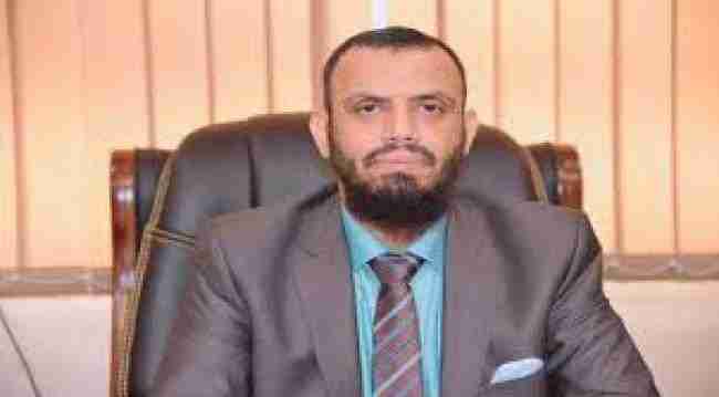 بماذا علق هاني بن بريك على قصف الحوثيين لمطار ابها!؟