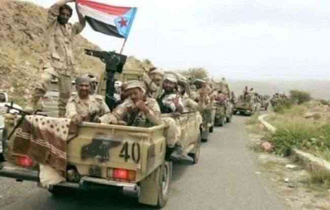 القوات الجنوبية تحرر مواقع جديدة في جبهة الأزارق بالضالع