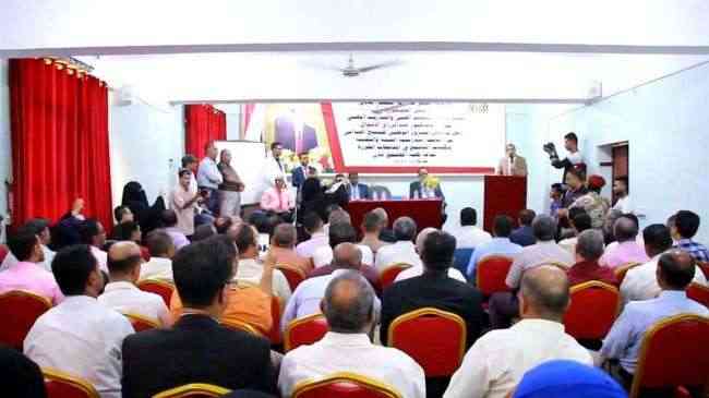 الاشول يدشن المشروع الوطني للمسح الميداني للمؤسسات التدريبية الفنية والتقنية وكليات المجتمع بعدن