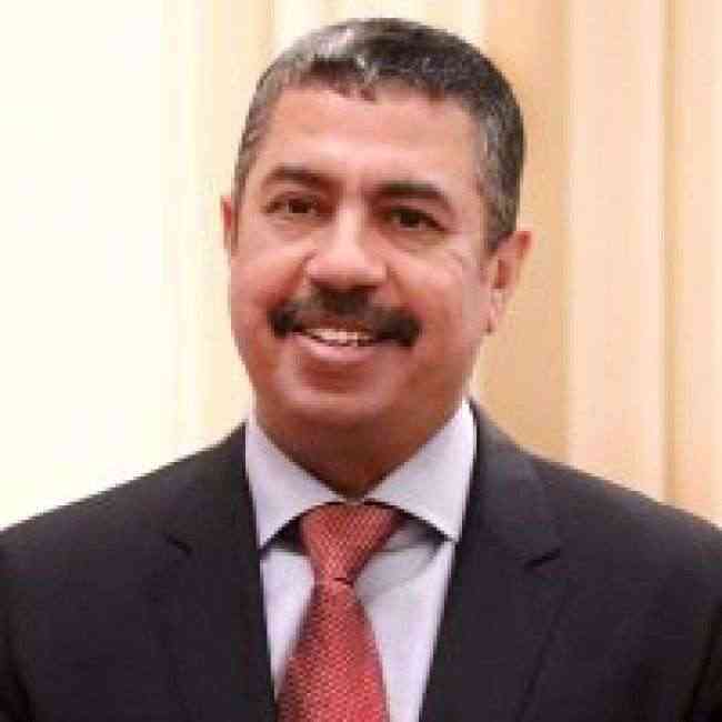 بعد صمت طويل .. بحاح يغرد على القضية الجنوبية