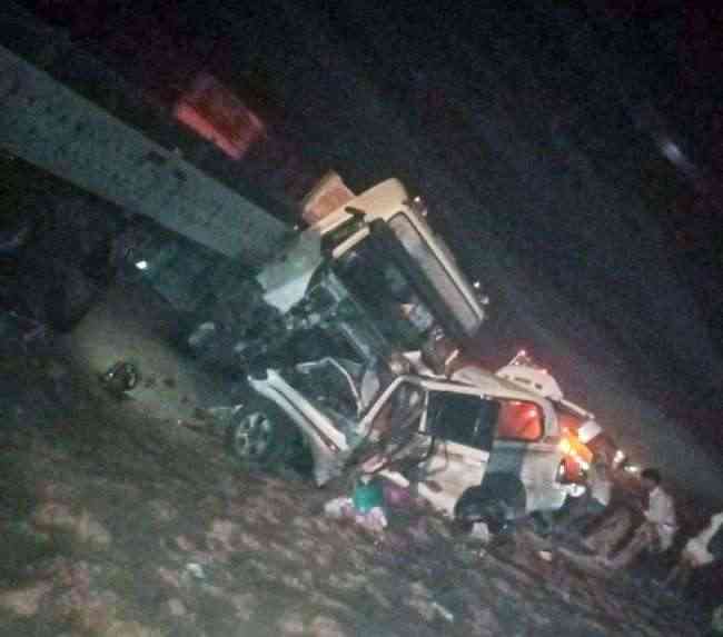 طريق العبر يواصل حصد أرواح اليمنيين.. صورة