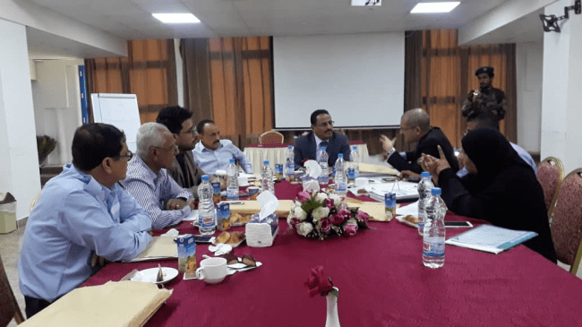 موانئ عدن تقر شراء قاطرة بحرية بـ 8 ملايين دولار