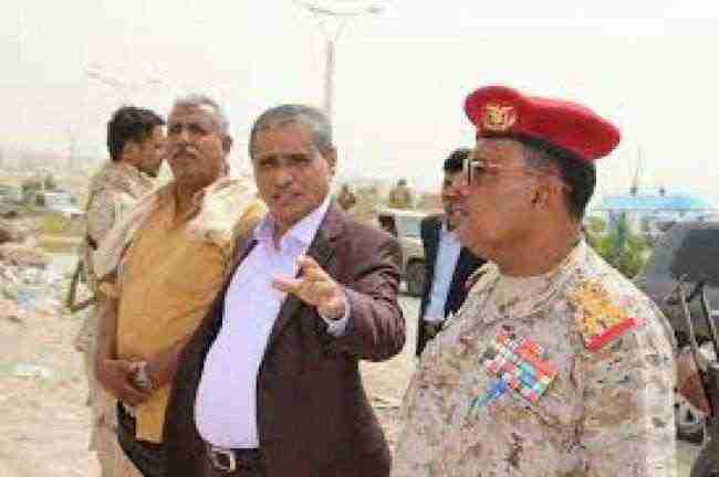 حضرموت: قائد المنطقة العسكرية الثانية يزور النقاط العسكرية والأمنية ويصدر توجيهات هامة