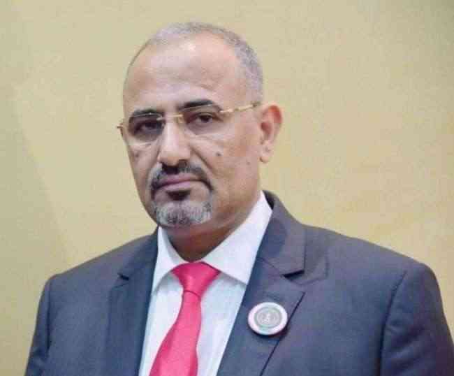 شاهد أول ظهور للواء عيدروس الزبيدي بعد أحداث عدن