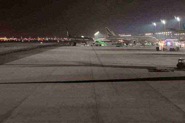 اصطدام طائرتين في مطار جدة