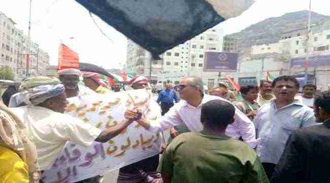 شطارة : جميع مناطق أبين زحفت للمشاركة في مهرجان الوفاء للإمارات بالمعلا