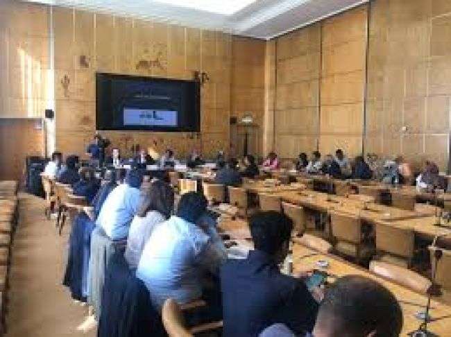 حقوق الانسان يستعرض اكثر من 16 الف حالة اعتقال واختطاف في اليمن