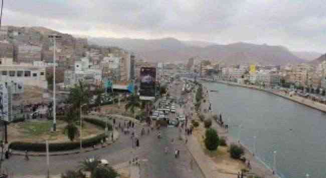 انفجار لغم يودي بحياة ضابط وجندي في المكلا