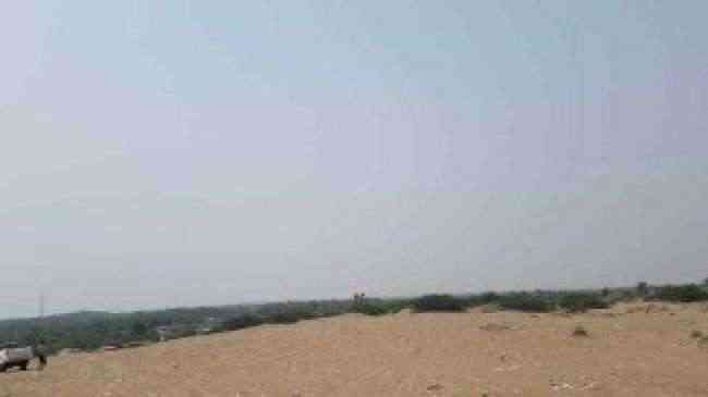 قصف حوثي عنيف بالمدفعية الثقيلة على مواقع القوات المشتركة داخل الحديدة وفي الدريهمي