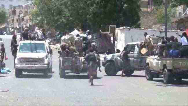 الكشف عن تحشيد كبير للاخوان في التربة بالتزامن مع وصول عناصر مسلحة قادمة من عدن