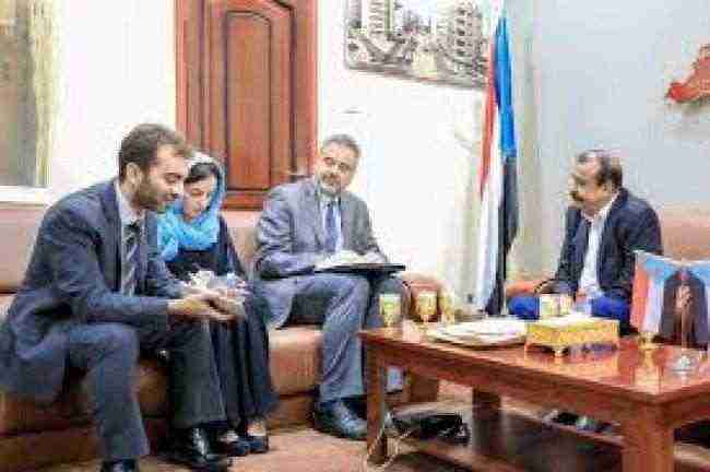 عدن: اللواء بن بريك يلتقي رئيس اللجنة الدولية للصليب الأحمر